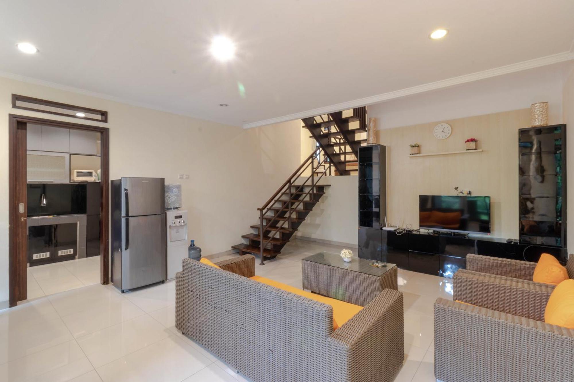 Family Only Mountain View Villa - De Reiz Villa Kesuma 3Br Bandung Exterior foto